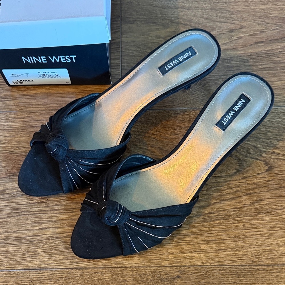 Nine West Black Knot-Front Slip-On Mules - Never Worn